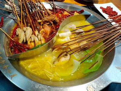 成都餐飲成人抖音在线下载學校哪家好？串串香底料技術成人抖音在线下载哪裏好？