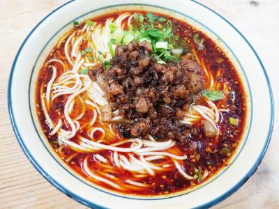 特色麵食技術成人抖音在线下载班哪家好？成人抖音在线下载麵食班特色技術方案